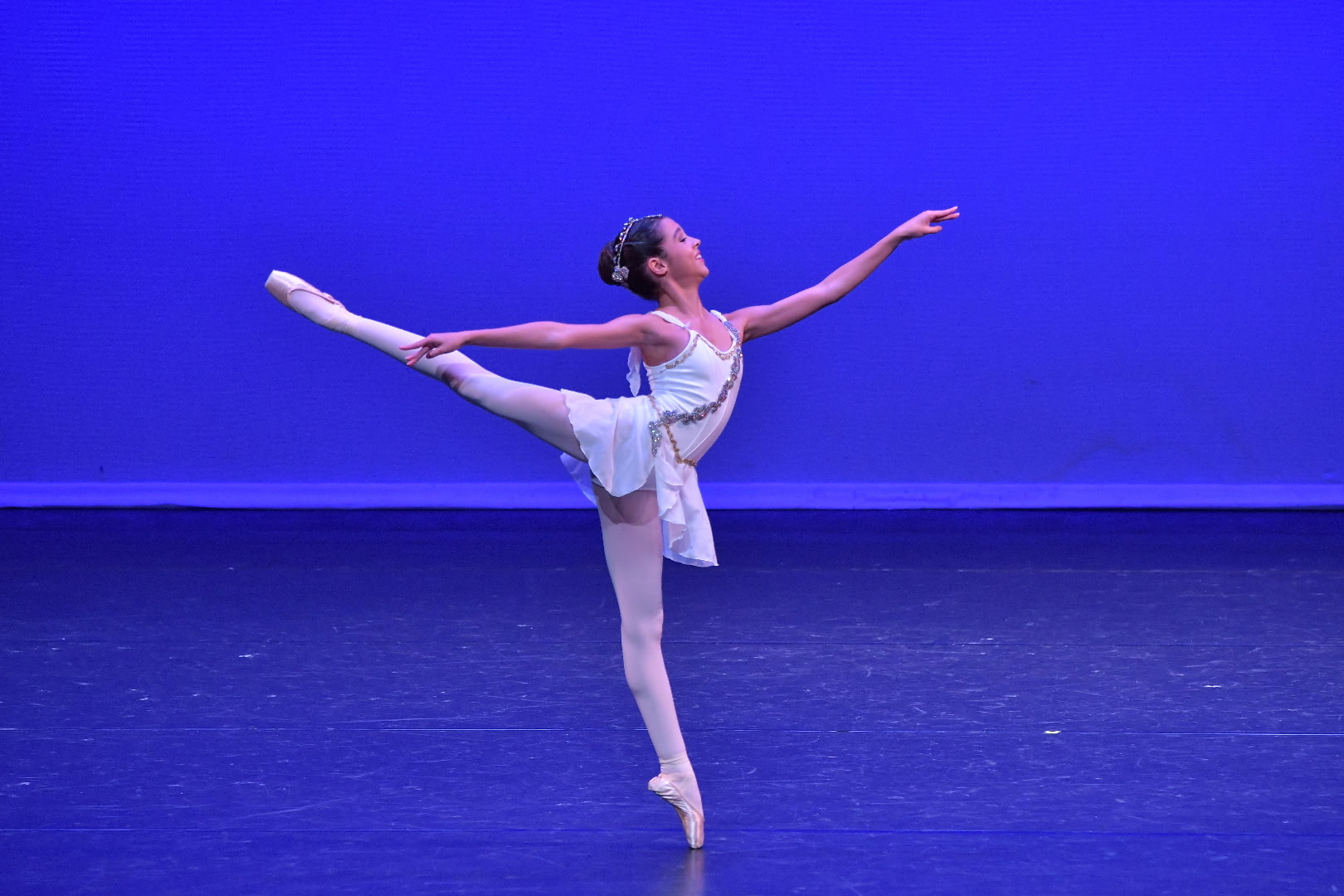 Ballet dancer in arabesque